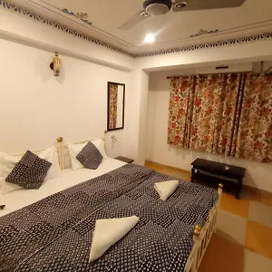 Little Peepal House *** Udaipur
